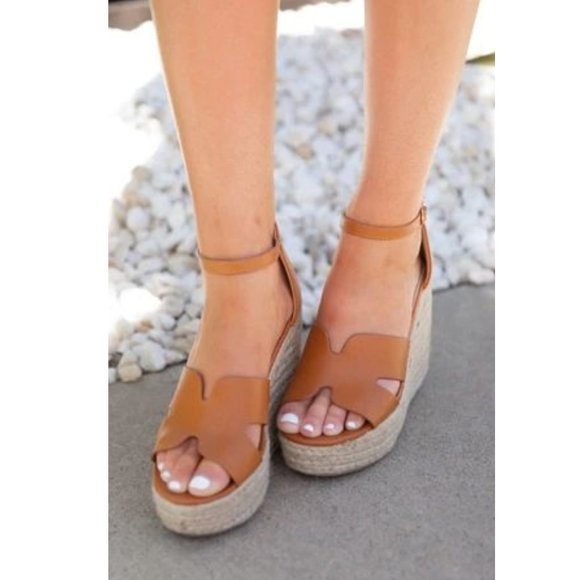 Kayleen Shoes - New LLACIE Kayleen Brown Espadrilles Wedges 7